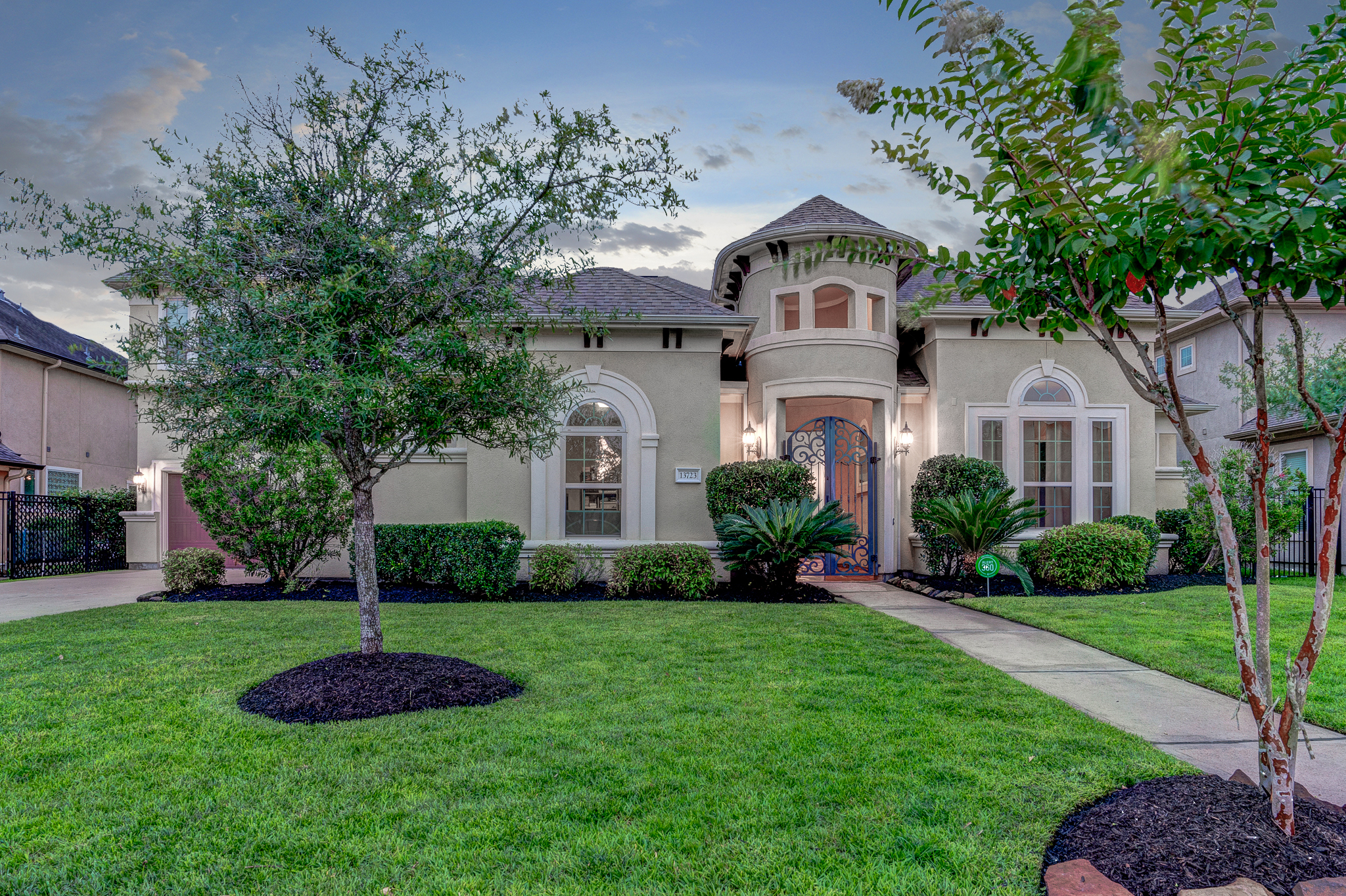 13723 COLE POINT DRIVE Portfolio Real Estate Luxury Real Estate